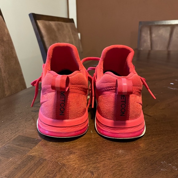 Metcon Flyknit 3 'Mystic Red - Picture 2 of 3